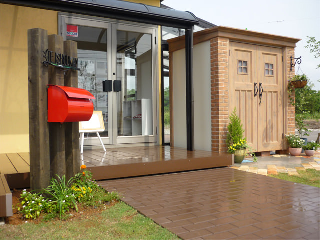 �������ƥꥢ��˼ ������ �����ǥ˥󥰡ʥ��åɥǥå��䥨�����ƥꥢ���ˤλܹ���̿�