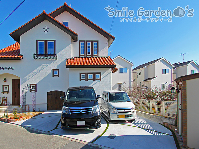 建物と一体感のあるカントリーデザイン外構 - Smile Garden D’s - Smile Garden D’s｜リフォームガーデンクラブ