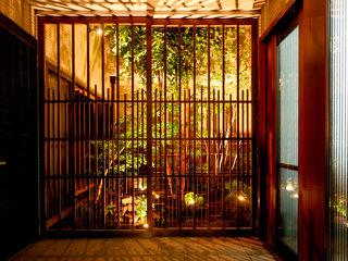 クリックして株式会社ボックスウッドの昼の施工例写真に切り替え