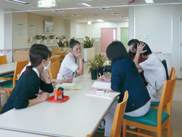 堺市内　特別養護老人施設 介護スタッフの研修会。年間のプログラム作成方法から学ぶ