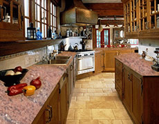 タッチパネルではキッチン・カウンターの花崗岩の色を自由に選択し、イメージを確かめることができる。
