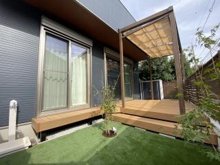 株式会社プラッツ